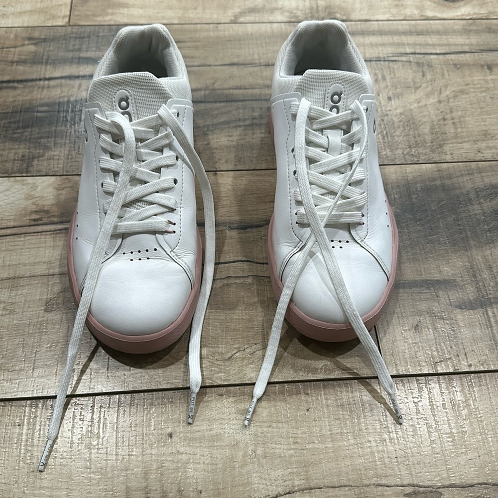 On running THE ROGER Advantage Tennis